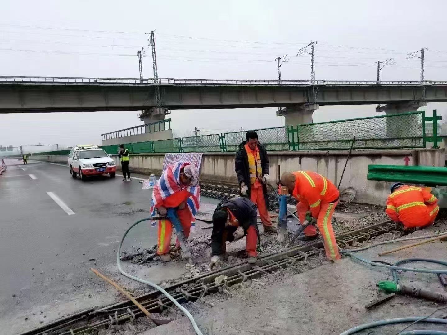 祁连桥梁伸缩缝抢修料
